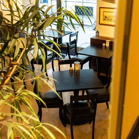 Numa Manfredo Appart hôtel 3*